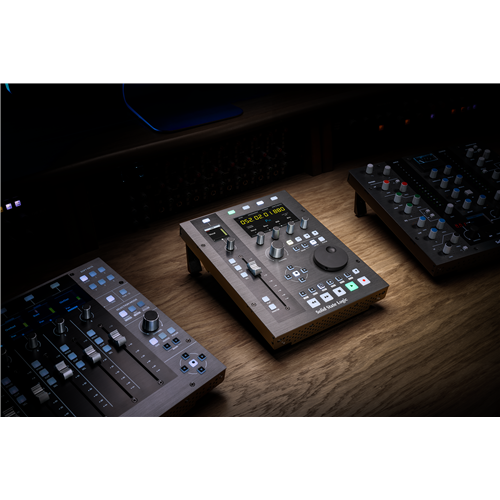 UF1 studio shot left three quarter